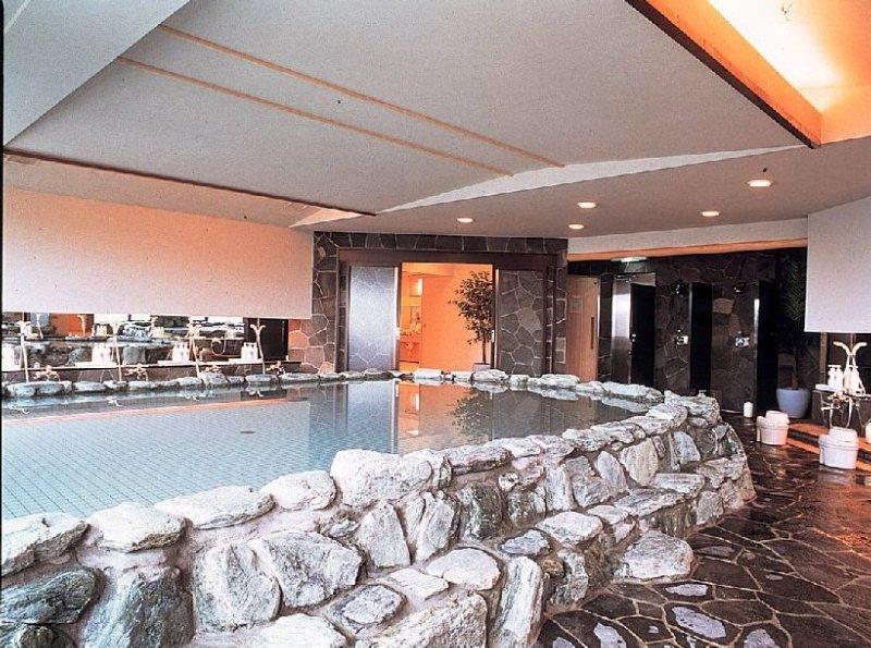 Gr Hotel Esaka Suita Esterno foto